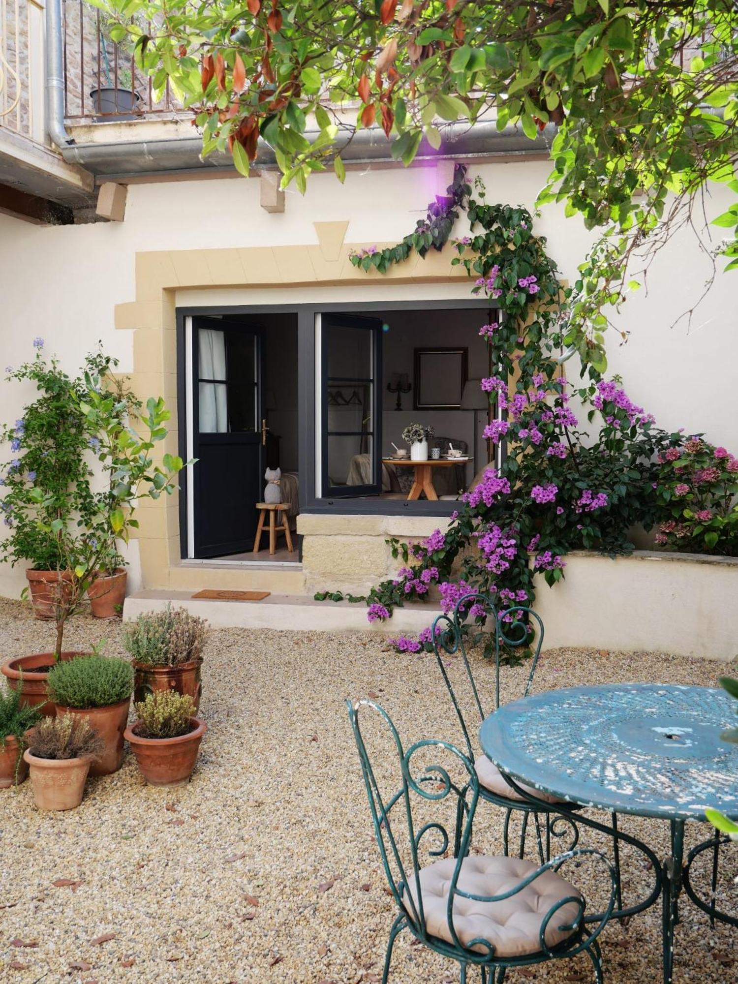 Ferienwohnung Les Songes D'Augustine Aigues-Vives  Exterior foto
